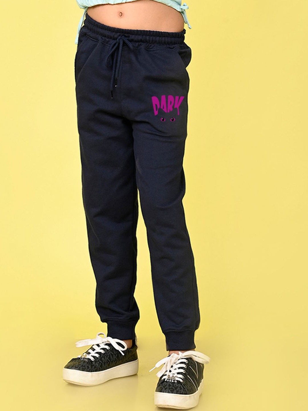 

NUSYL Girls Printed Mid-Rise Joggers, Black
