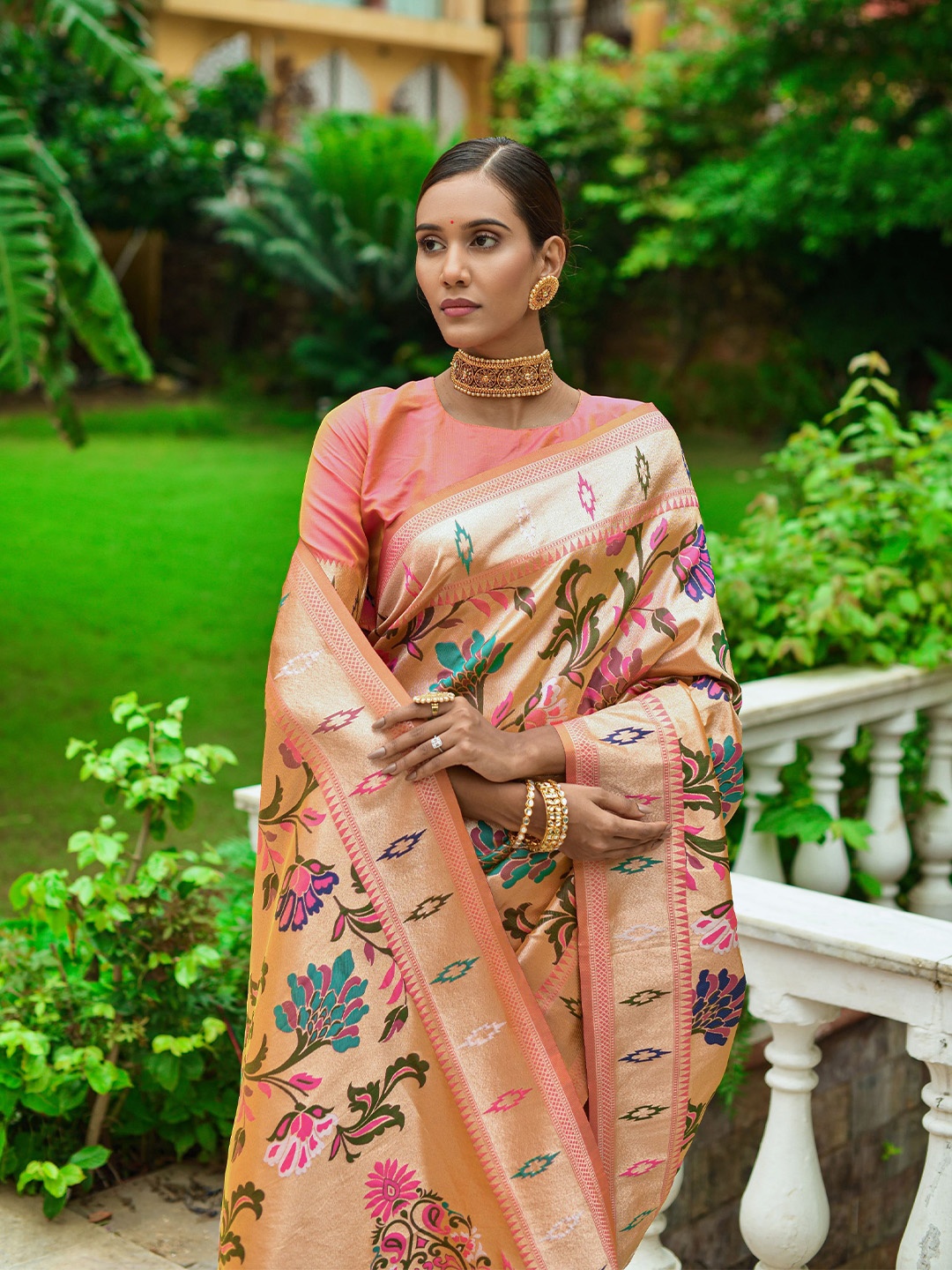 

Kandora Woven Design Zari Pure Silk Banarasi Saree, Peach