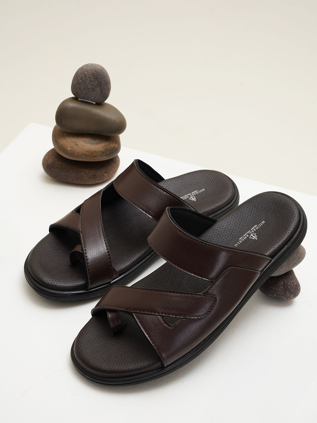 

MICHAEL ANGELO Men Synthetic Comfort Sandal, Brown