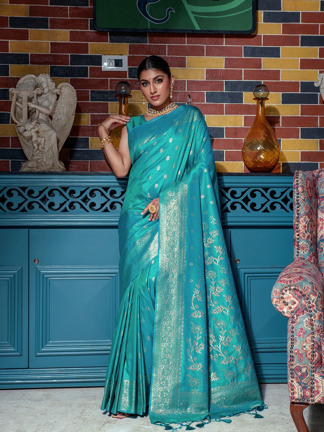 

Kandora Woven Design Zari Pure Silk Banarasi Saree, Blue