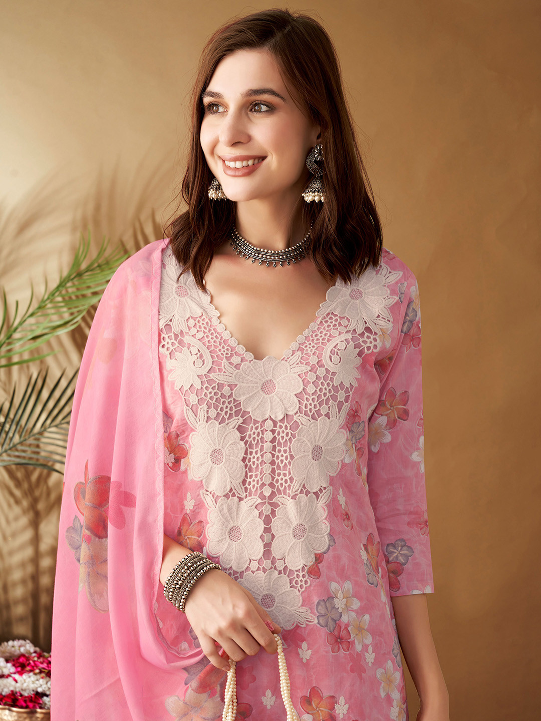 

Anouk Women Floral Printed Regular Pure Cotton Kurta with Trousers & With Dupatta, Pink