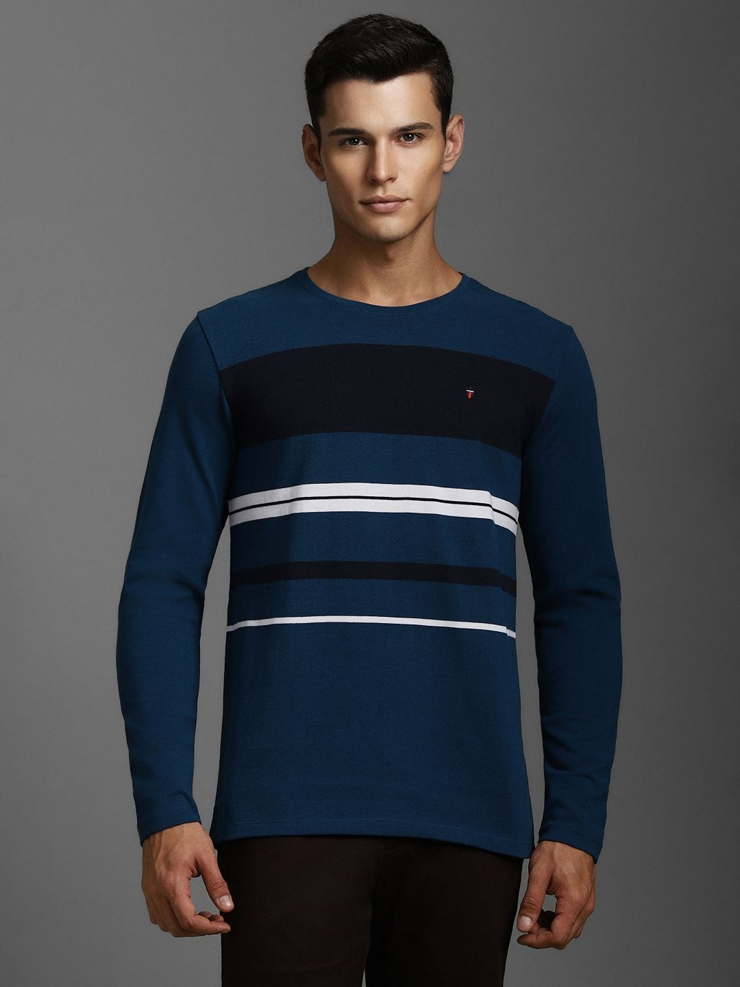 

Louis Philippe Sport Men Striped Pure Cotton Slim Fit T-shirt, Teal