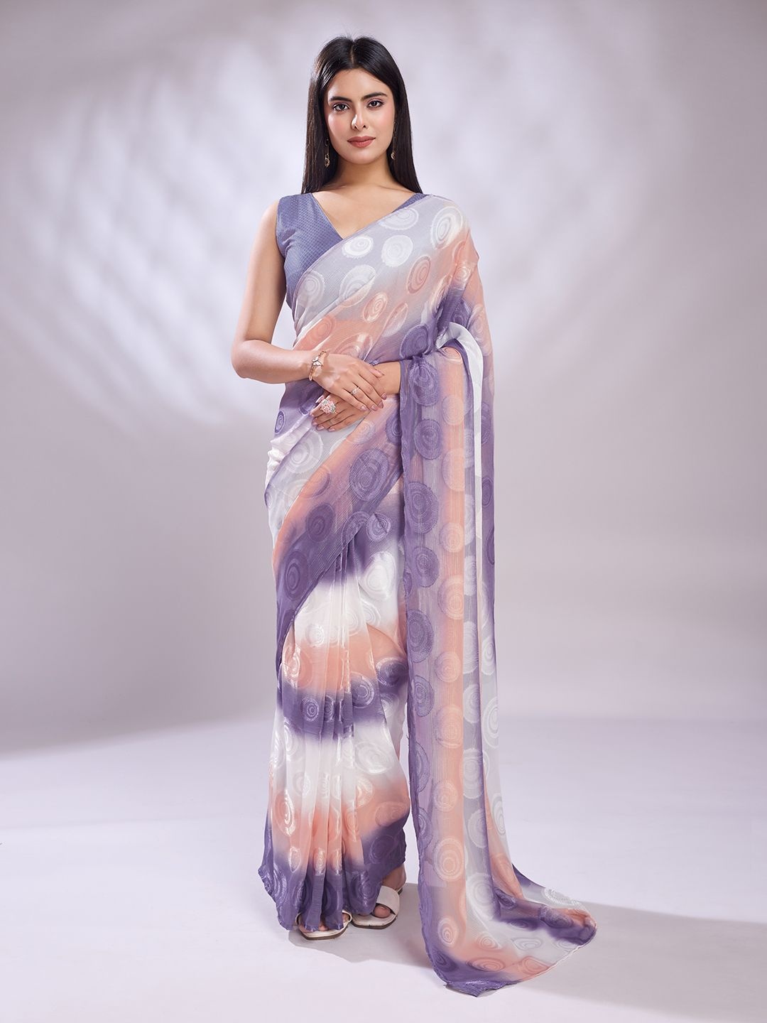 

Rekha Maniyar Colourblocked Ready to Wear Banarasi Saree, Purple