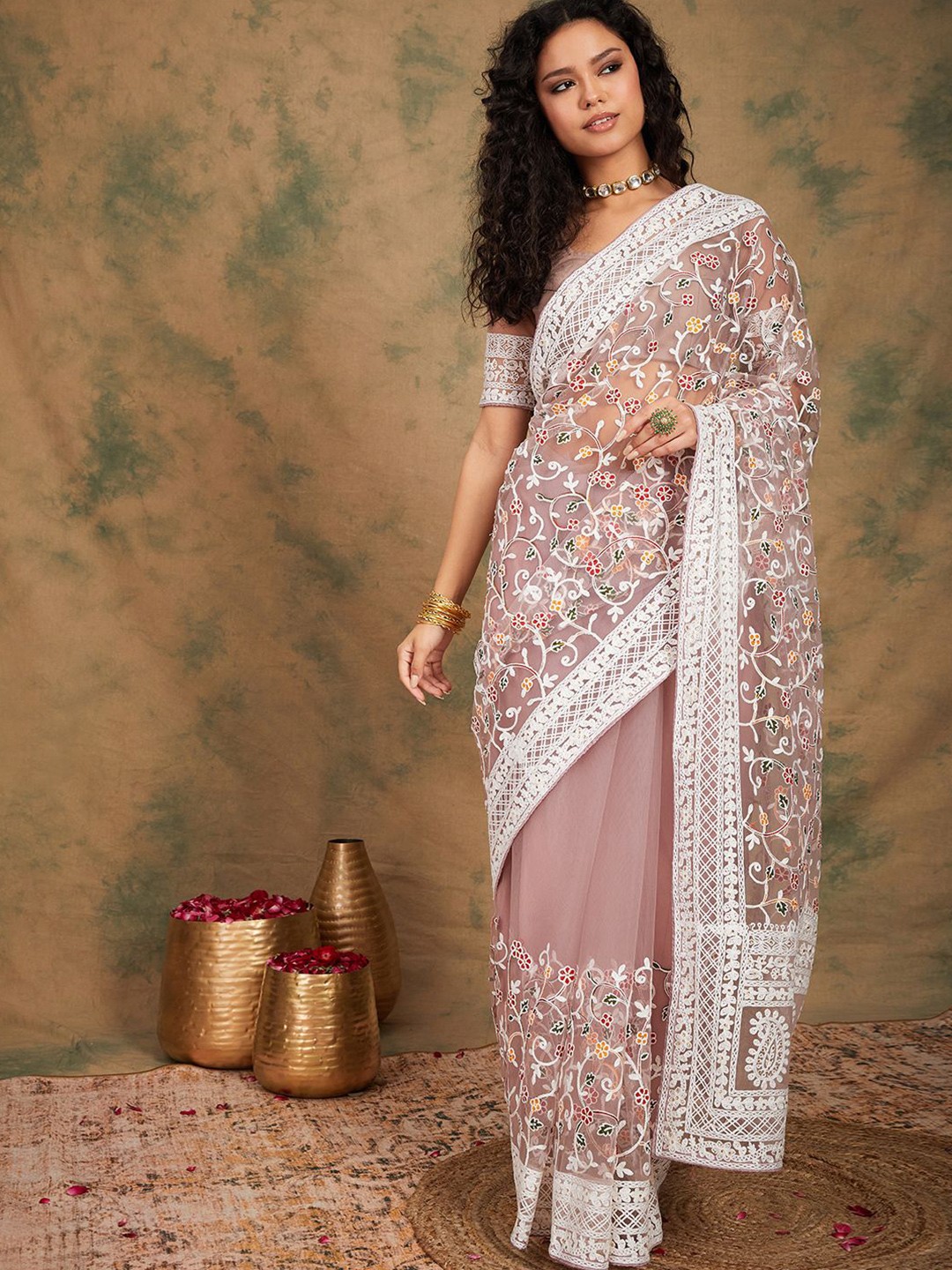 

Maroosh Floral Embroidered Net Saree, Purple