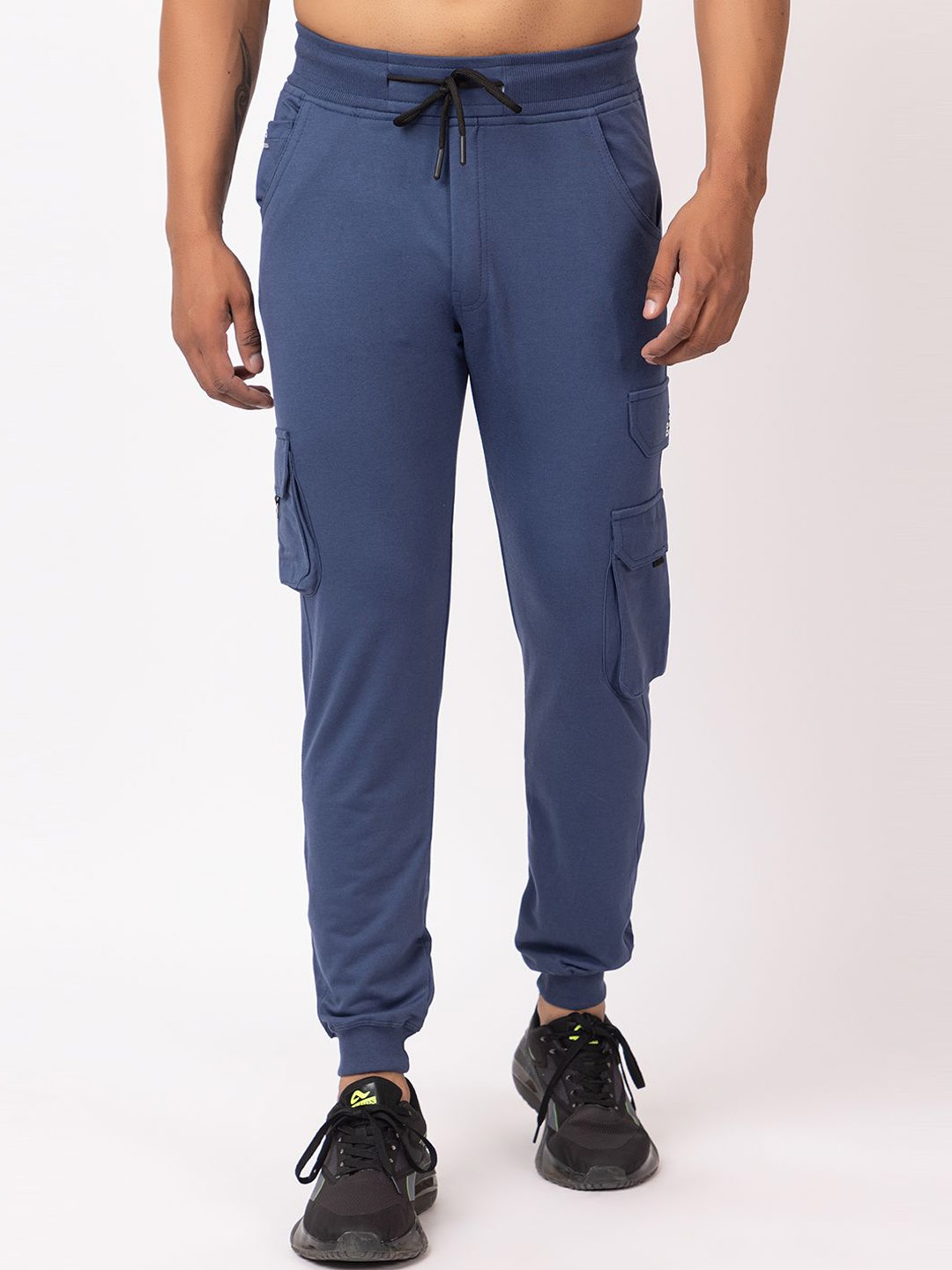 

GEE 5 Men Mid-Rise Regular Fit Joggers, Blue