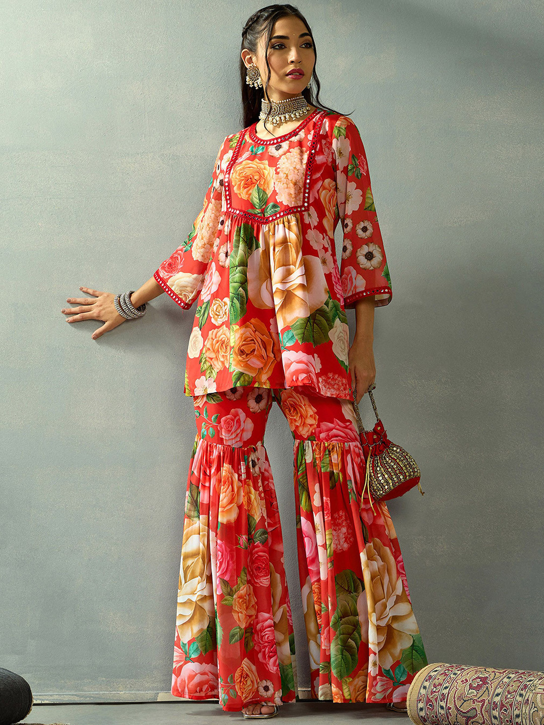 

Shae by SASSAFRAS Women Floral Printed Regular Mirror Work Kurti with Sharara, Red