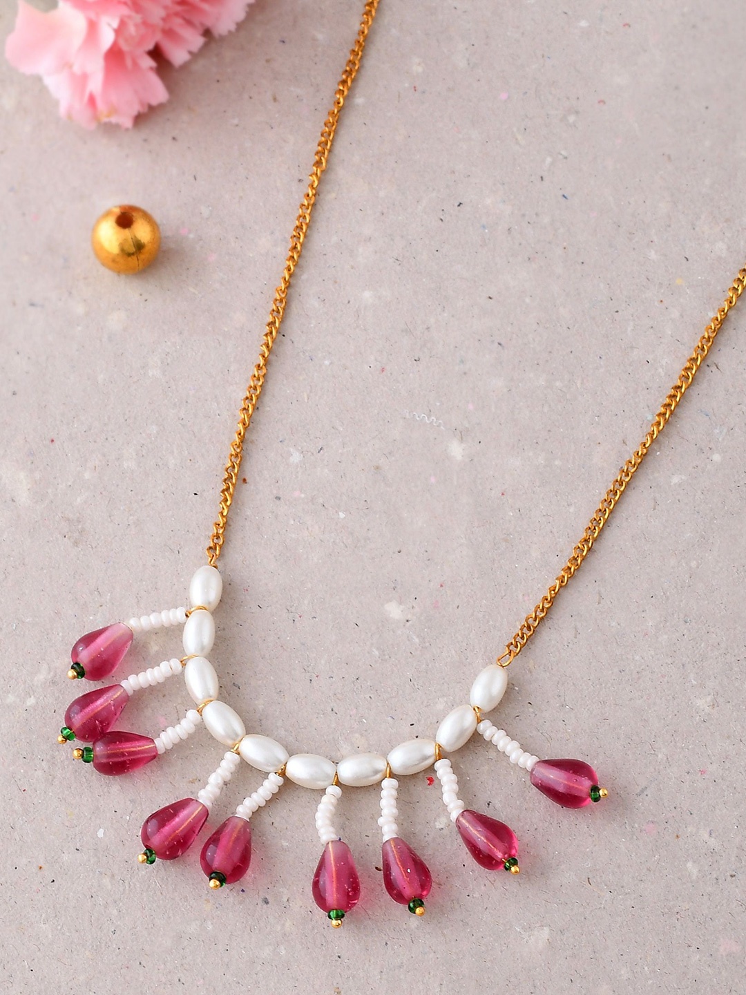 

DASTOOR Brass Gold-Plated Necklace