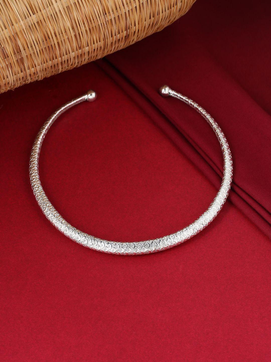 

VIRAASI Silver-Plated Choker Necklace