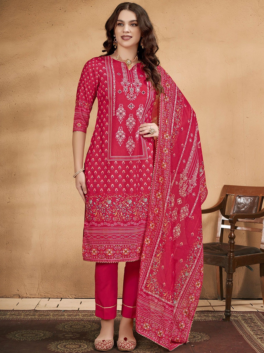 

Anouk Women Bandhani Printed Regular Mirror Work Kurta with Trousers Dupatta, Fuchsia