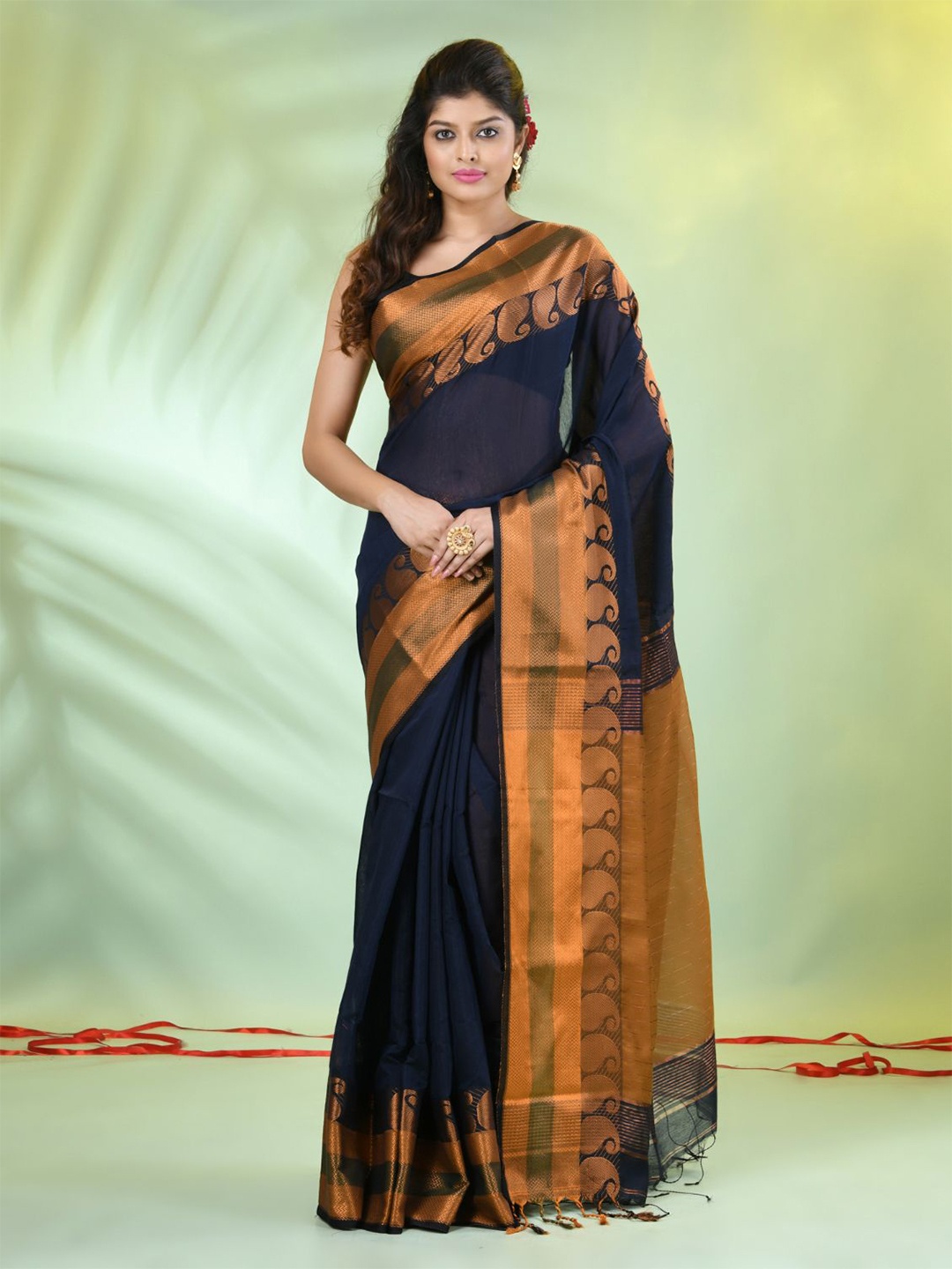 

Charukriti Zari Saree, Navy blue