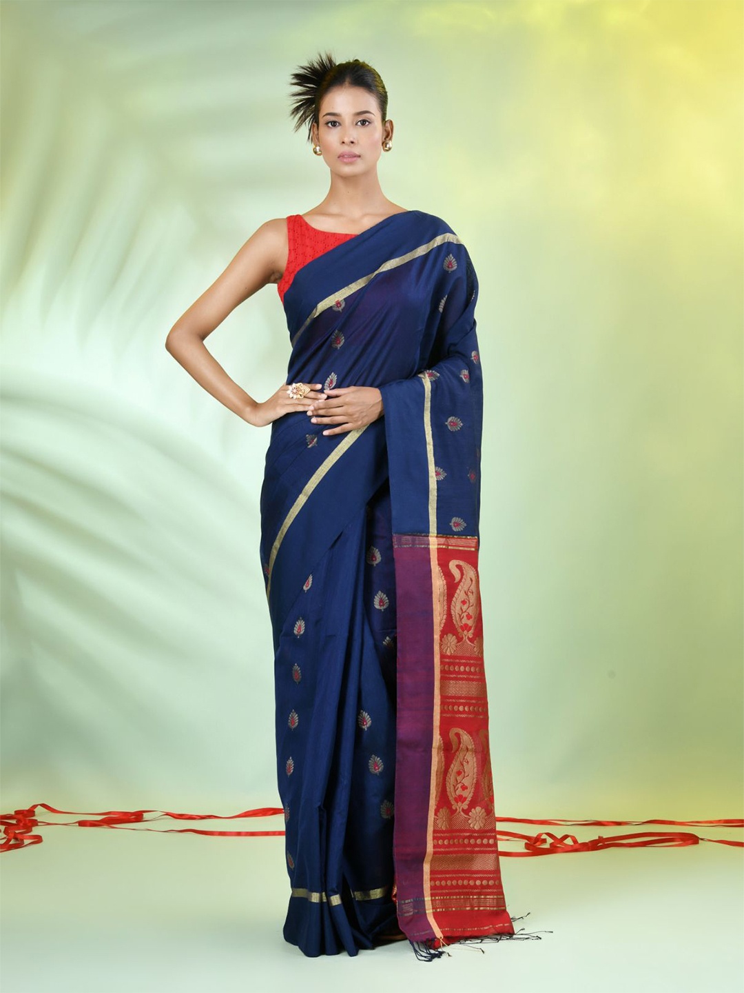 

Charukriti Ethnic Motifs Zari Saree, Navy blue