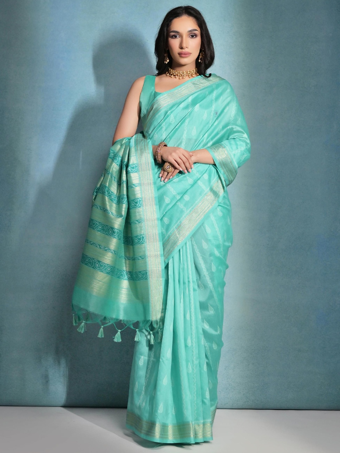 

Kandora Geometric Printed Zari Pure Silk Saree, Green