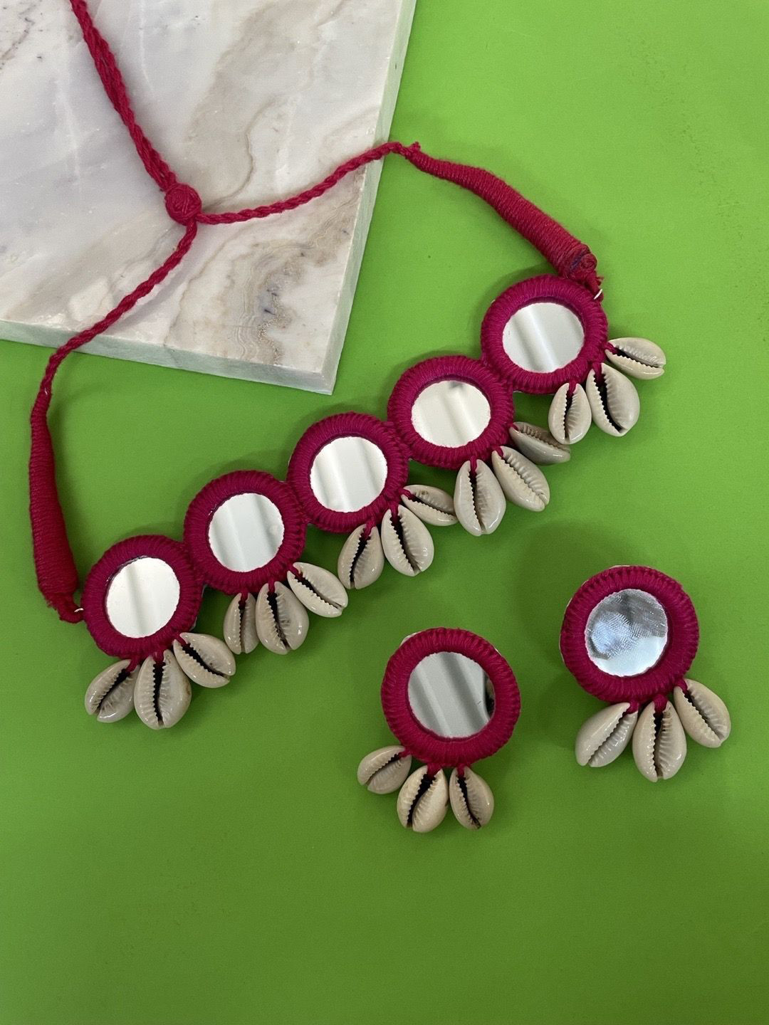 

Digital Dress Room Mirror Necklace & Earrings, Magenta