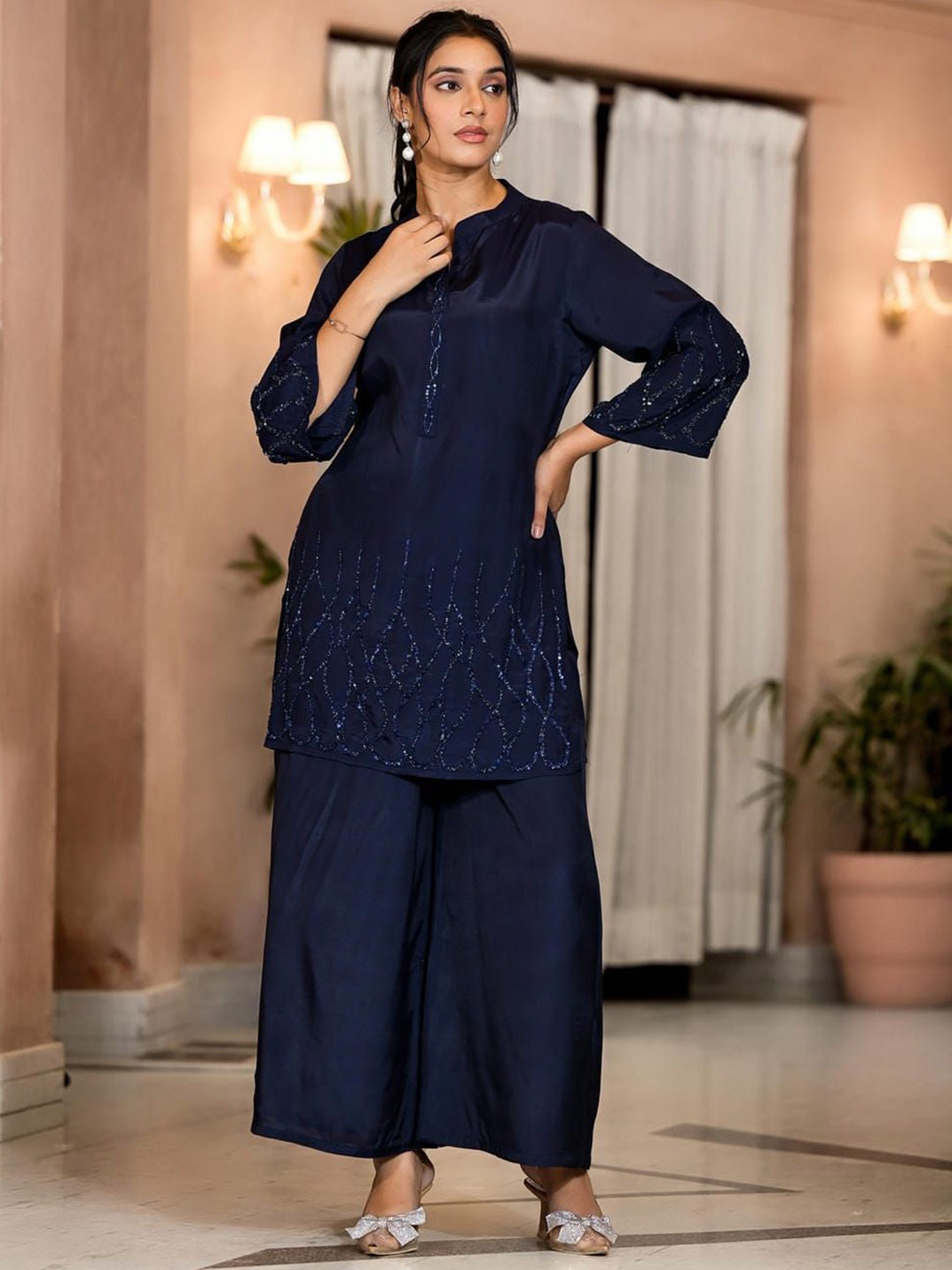 

Kaftanize Mandarin Collar Neck Embellished Top With Palazzos Co-Ords, Navy blue