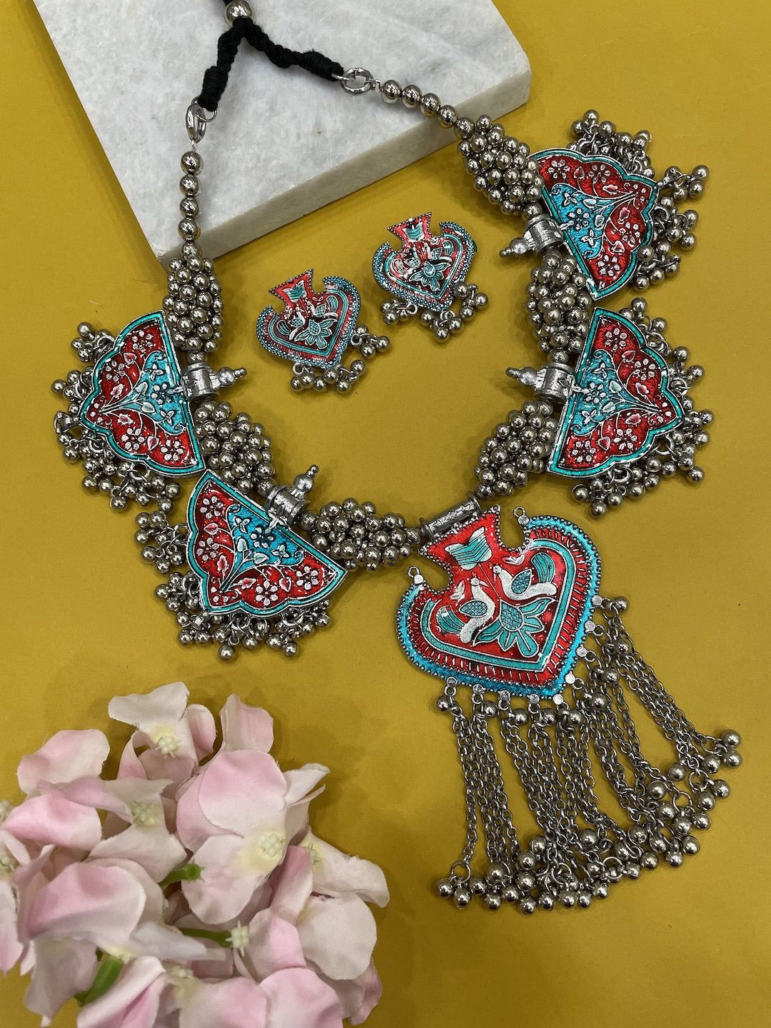 

Digital Dress Room Silver Plated Necklace & Earrings