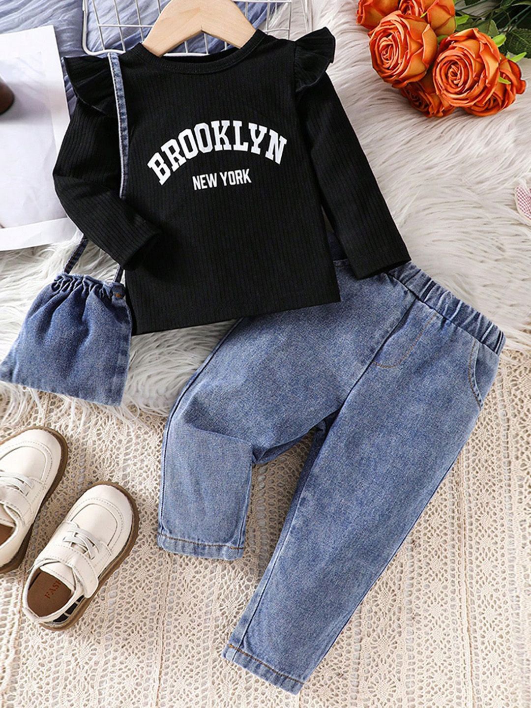 

INCLUD Girls Printed T-shirt with Trousers Clothing Set, Black