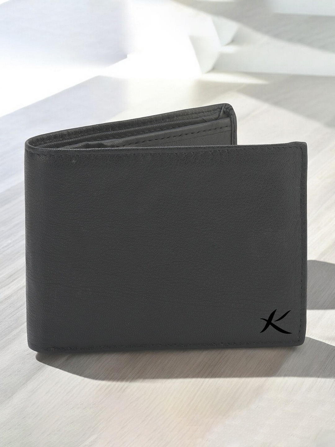 

Kastner Men Leather Two Fold Wallet, Black