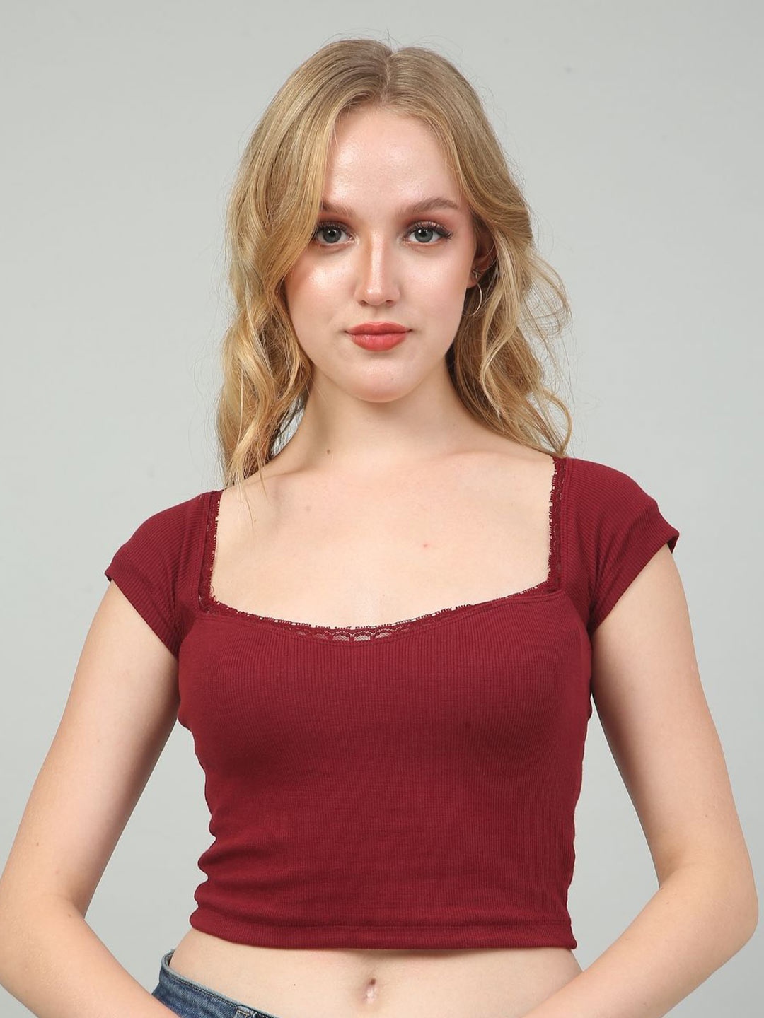 

Tivante Women Solid Sweetheart Neck Cotton Top, Maroon