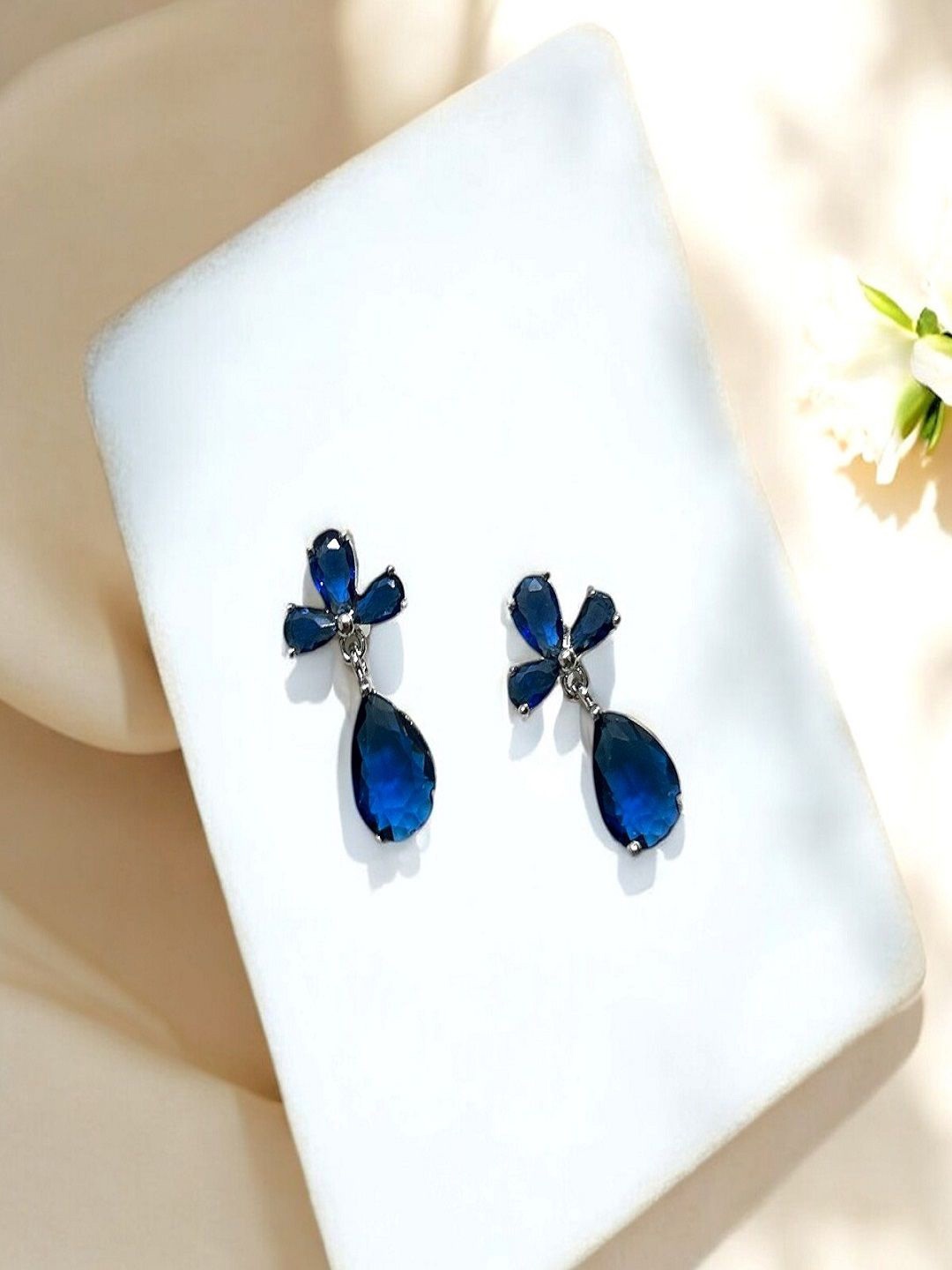

AccessHer Contemporary Drop Earrings, Blue