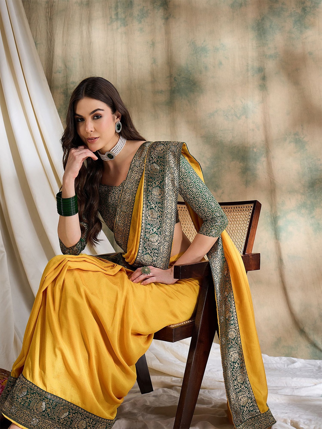 

Sangria Solid Woven Design Saree, Yellow