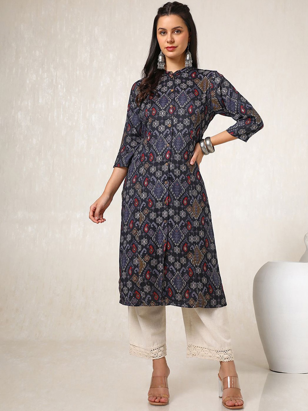 

Soch Women Ethnic Motifs Printed Kurta, Navy blue