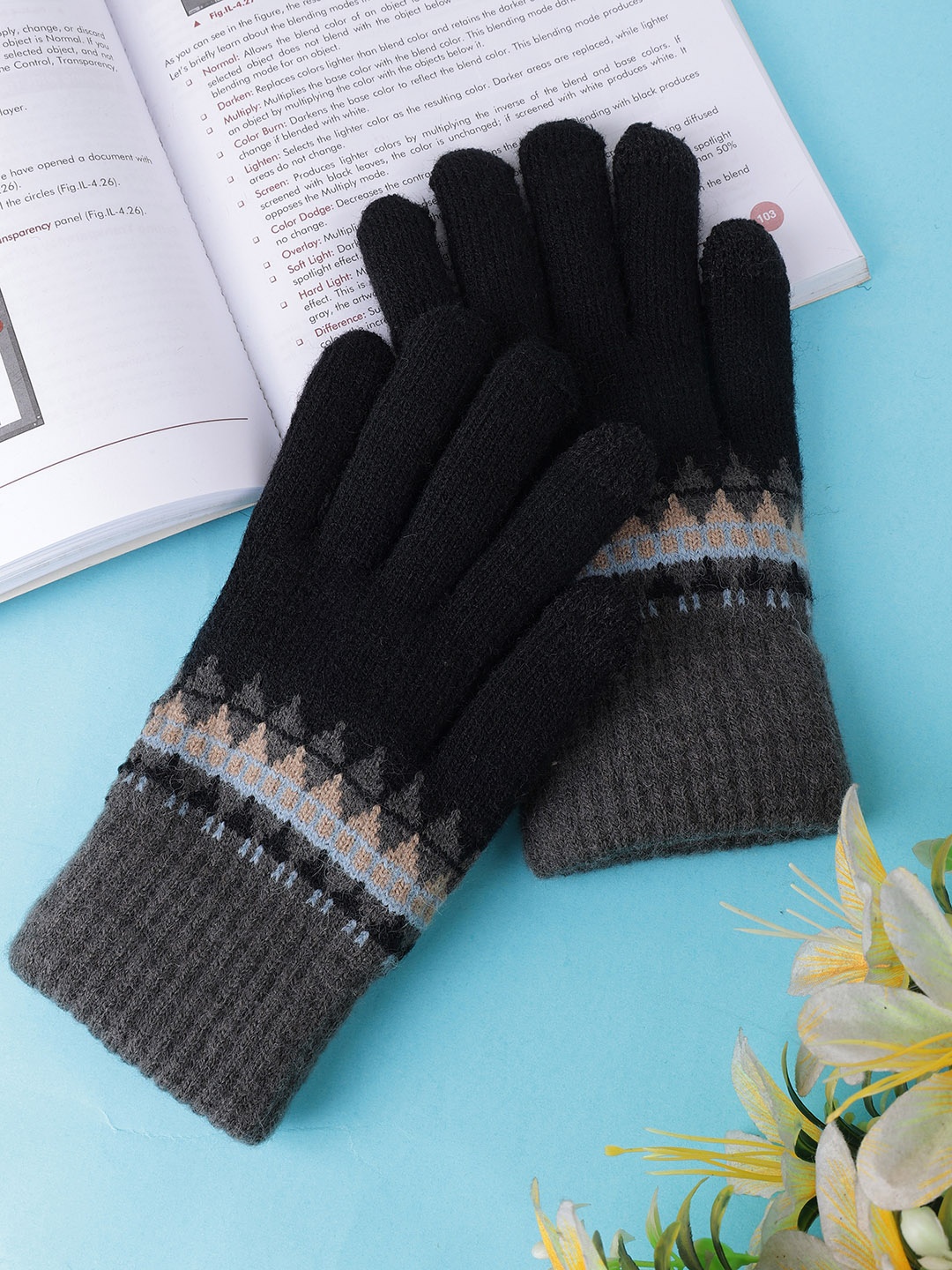 

ELLIS Unisex Patterned Acrylic Touchscreen Gloves, Black