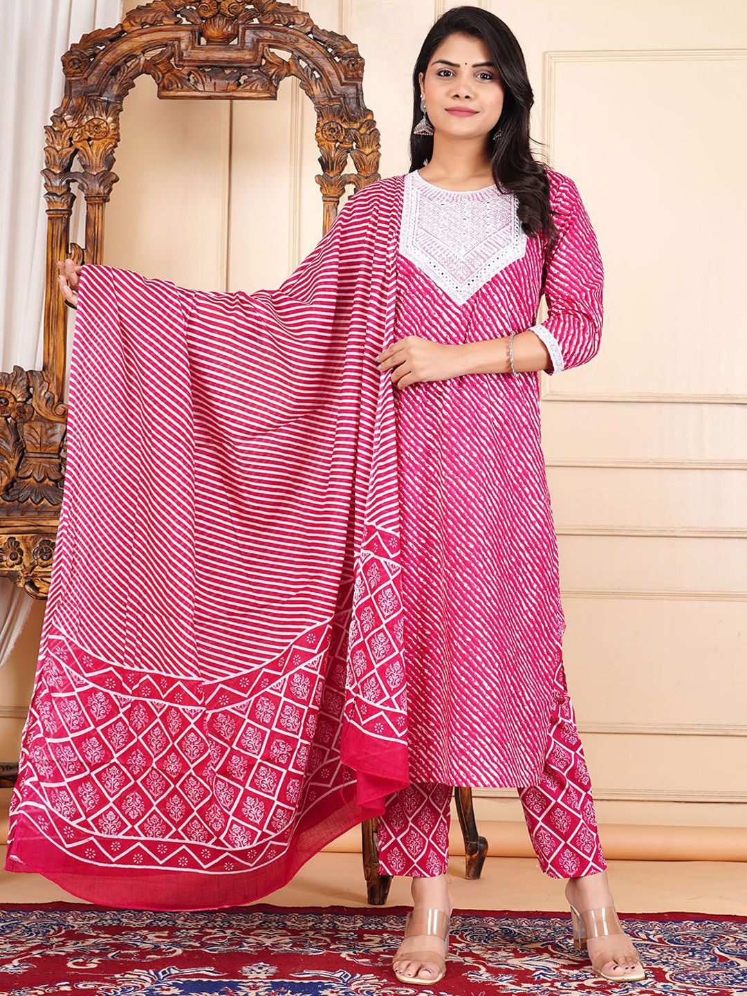 

Meena Bazaar Leheriya Printed Round Neck Regular Kurta With Trousers With Dupatta, Pink