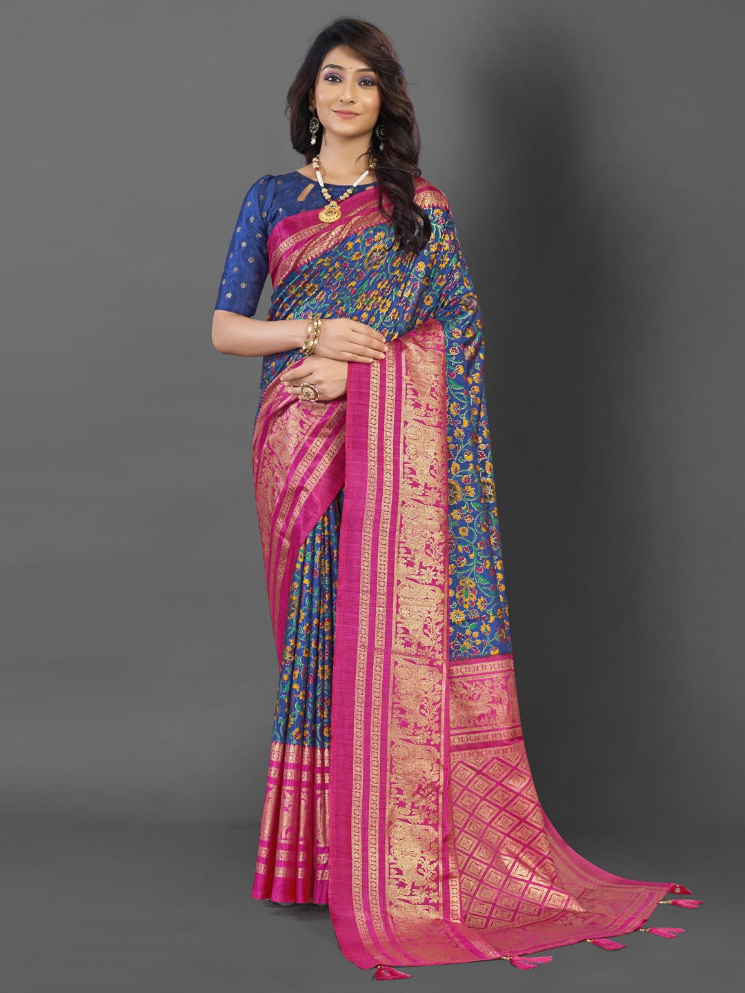 

Mitera Ethnic Motifs Zari Pochampally Saree, Navy blue