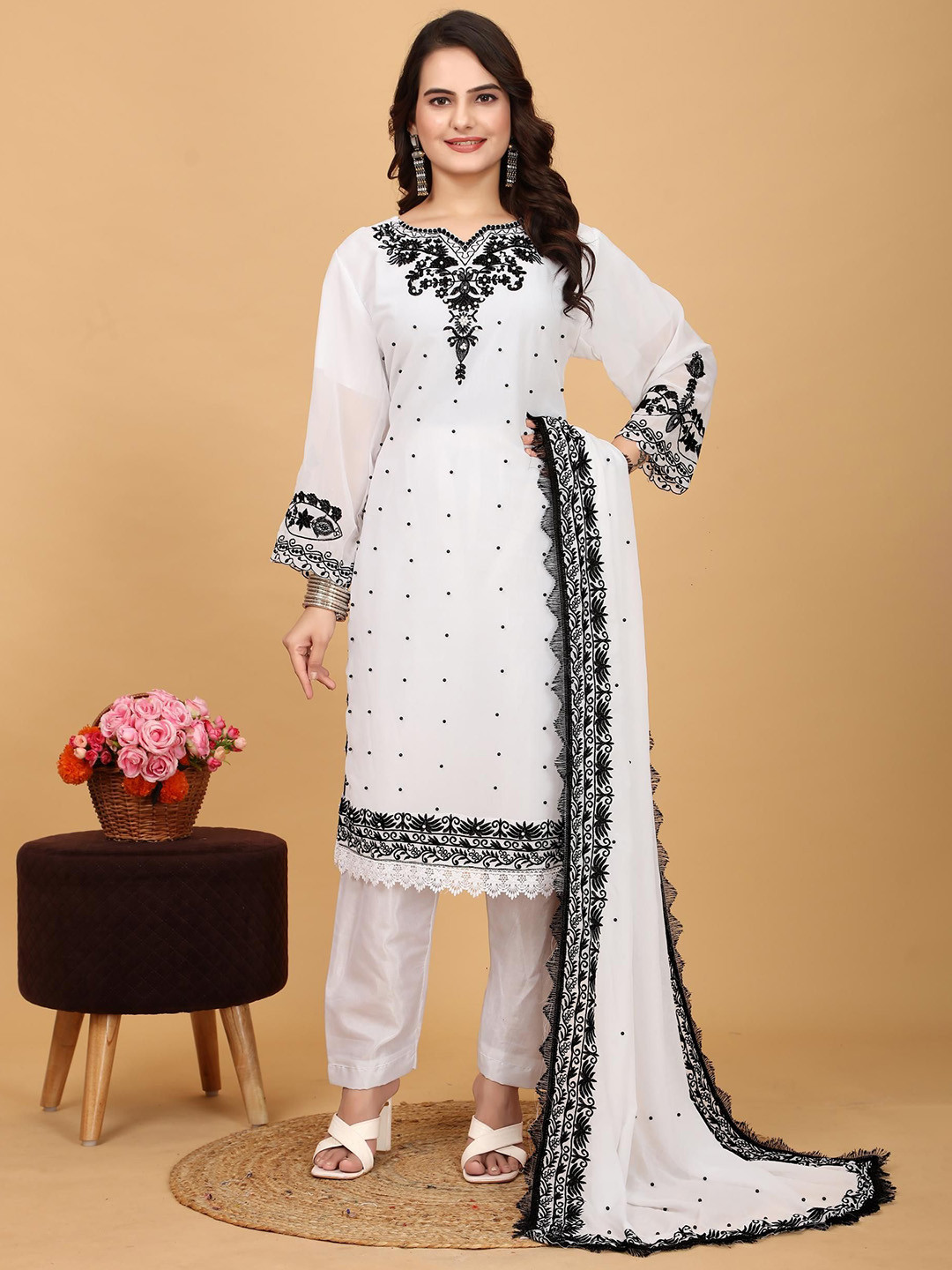 

ANAMSA Women Floral Embroidered Regular Kurta with Trousers & With Dupatta, White