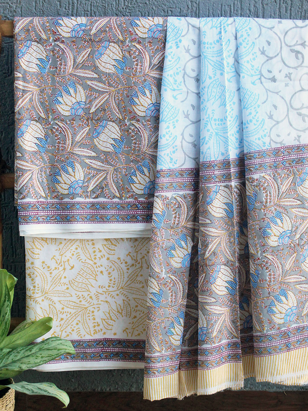 

Weaves of Tradition Printed Pure Cotton Unstitched Dress Material, Grey