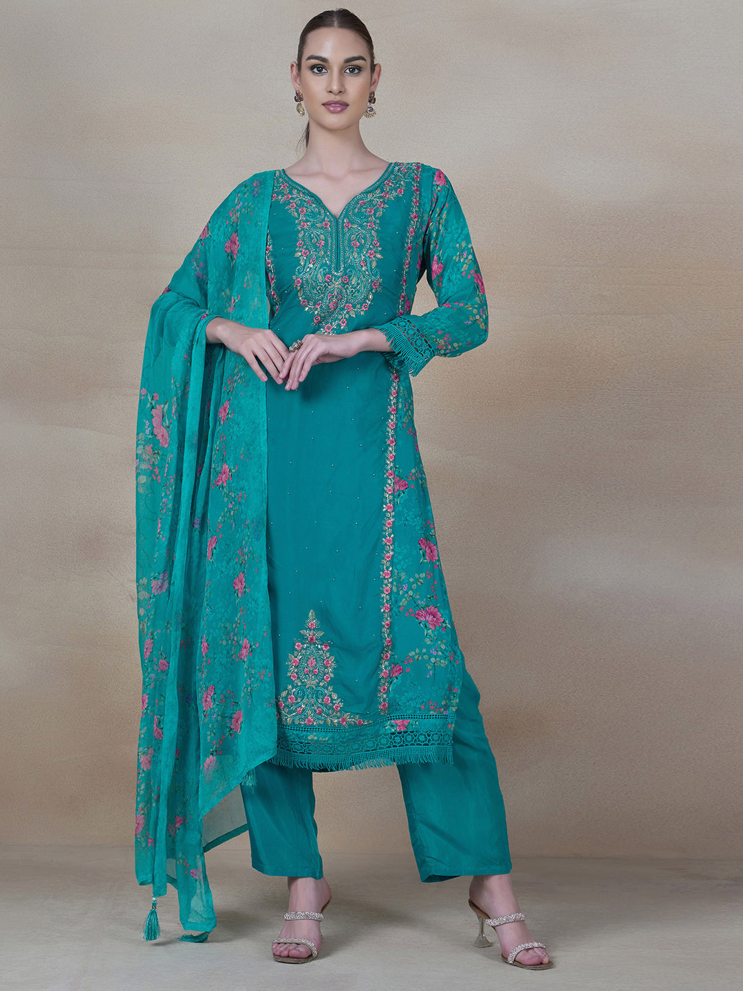 

Rang by Indya Women Floral Embroidered Regular Thread Work Kurta with Trousers & With Dupatta, Green
