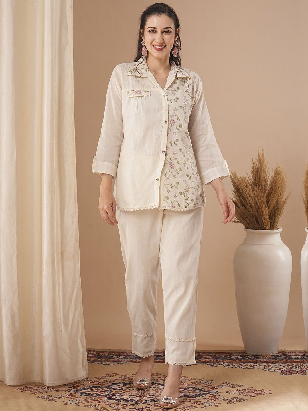 

FASHOR Resham & Sequin Floral Embroidered Straight Fit Shirt & Trousers Co-Ord, Off white