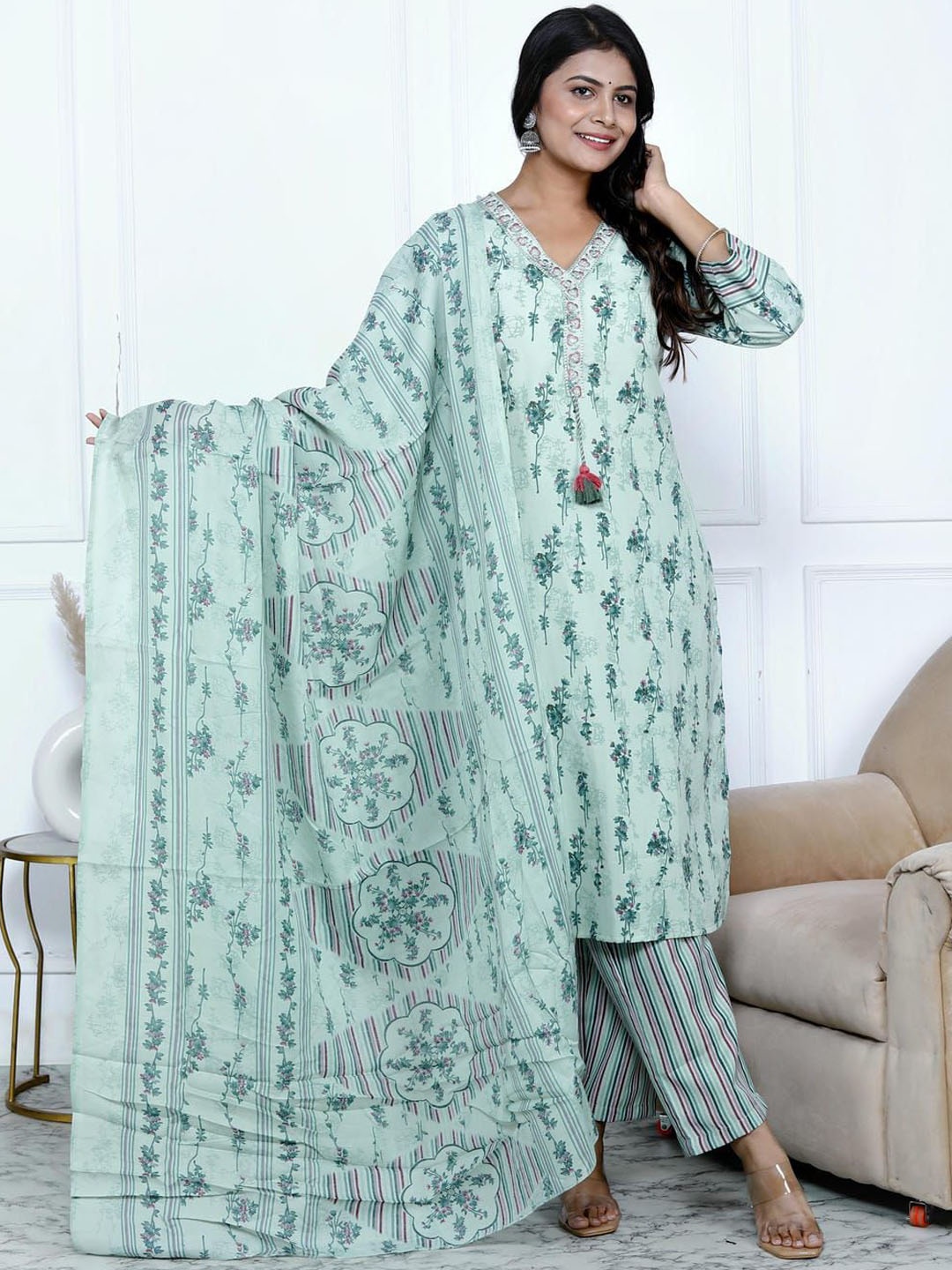 

Kaftanize Floral Printed Regular Thread Work Kurta With Trousers With Dupatta, Green