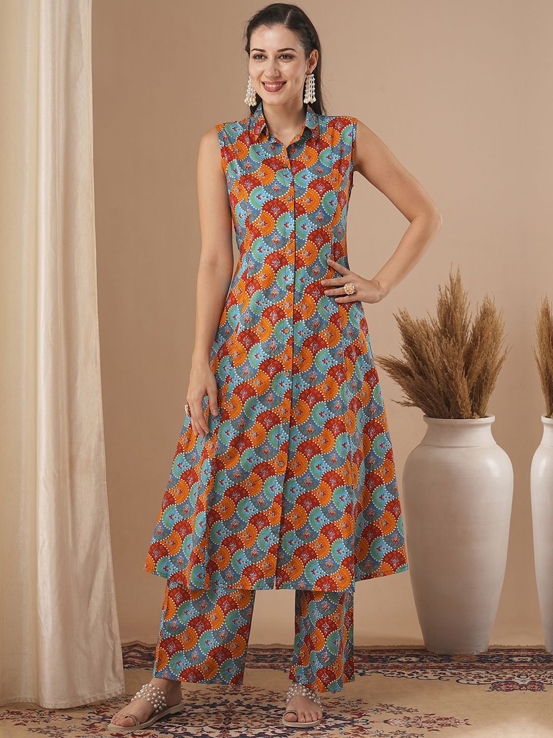 

FASHOR Ethnic Motifs Printed Panelled Kurta with Palazzos, Blue