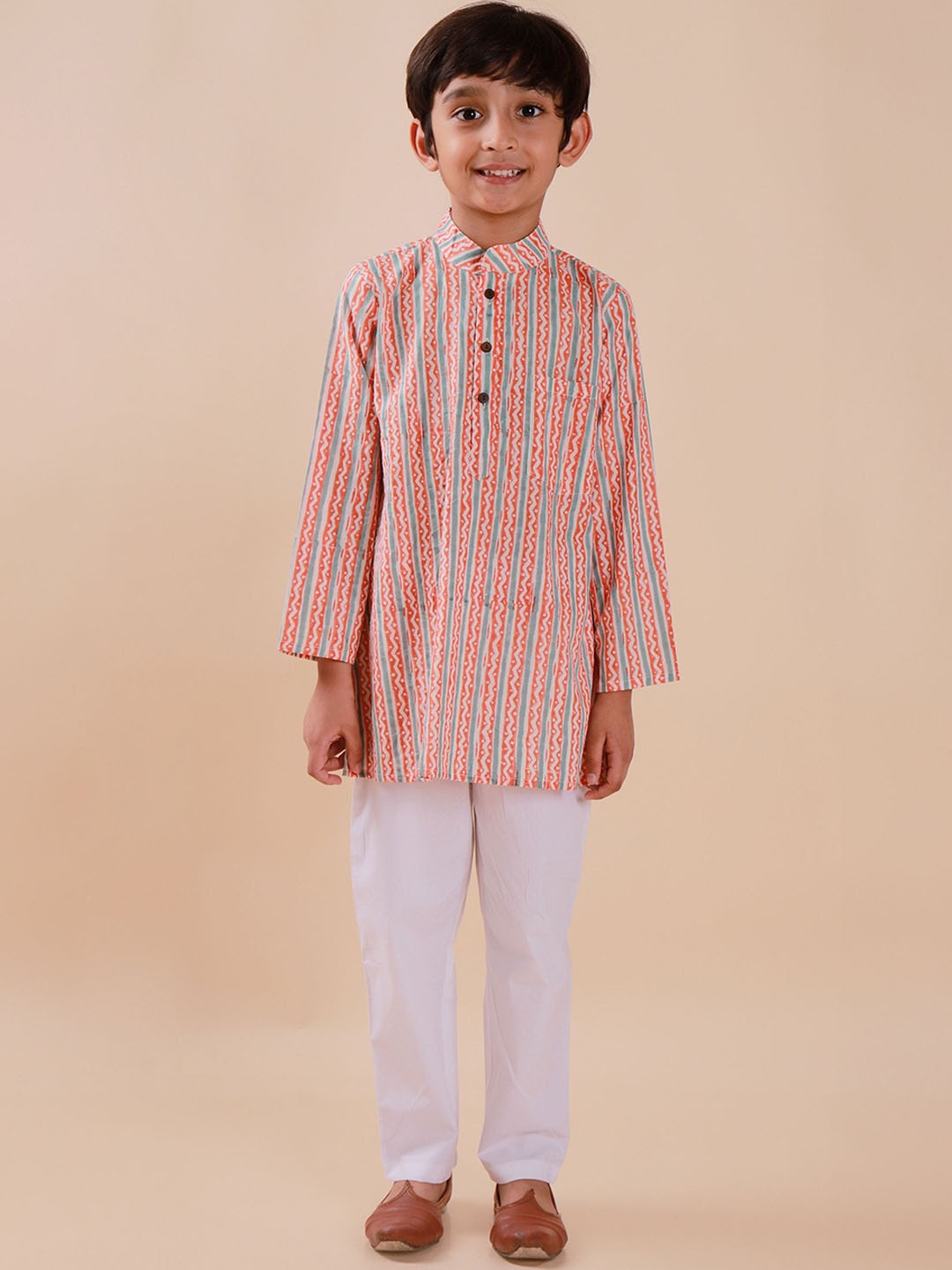 

Sangria Boys Printed Pure Cotton Straight Kurta, Red