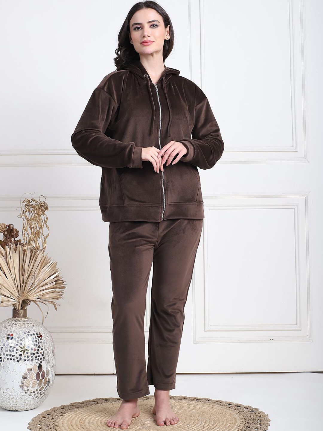 

TAG 7 Women Night suit, Coffee brown