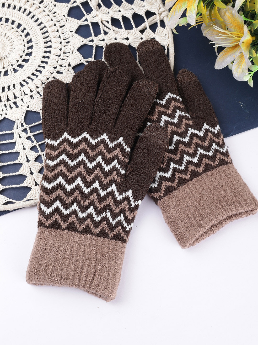 

ELLIS Unisex Patterned Acrylic Touchscreen Gloves, Brown