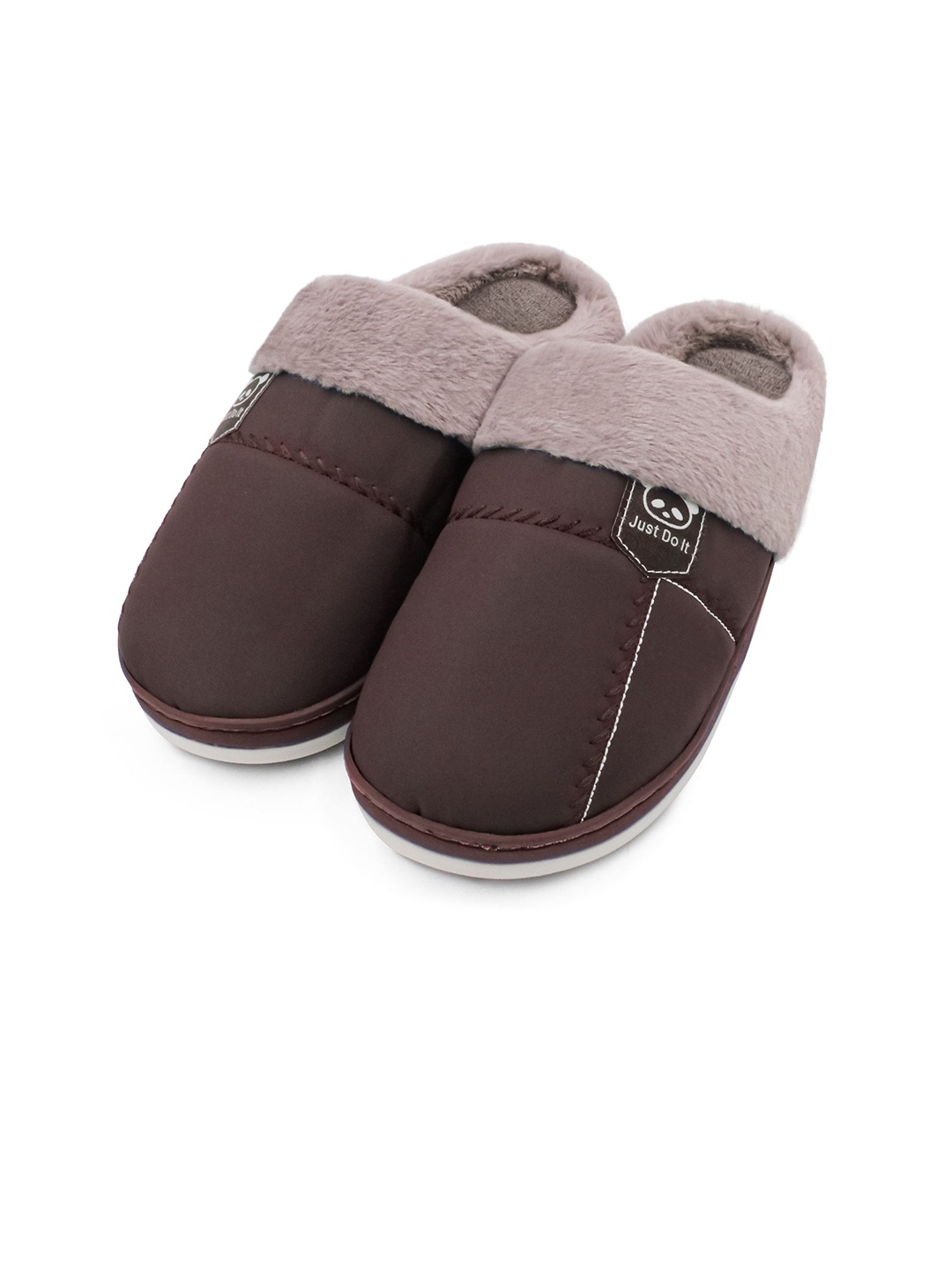 

JENNA Men Room Winter Slippers, Brown