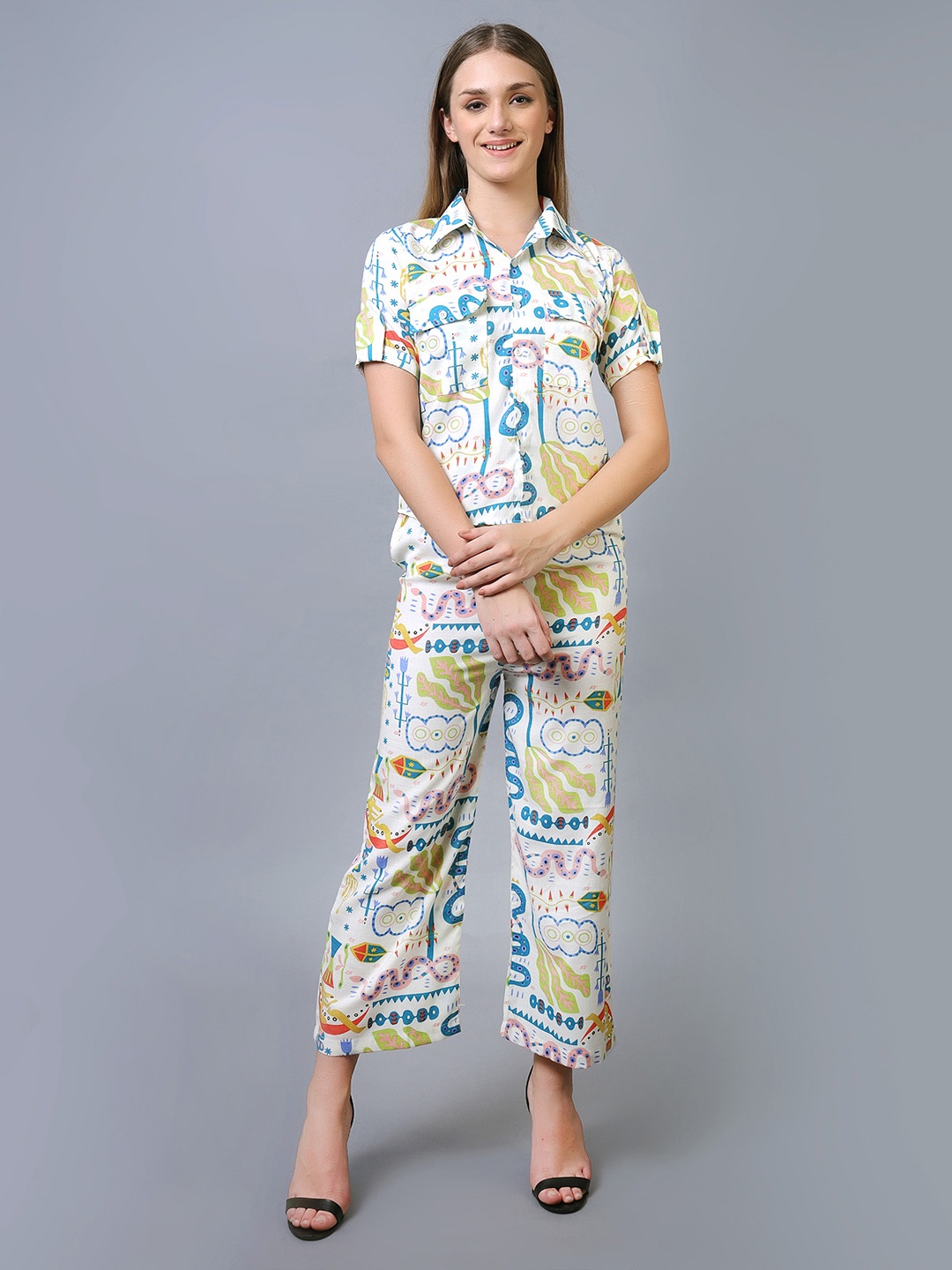 

Xivir Women Printed Shirt With Trousers Co-Ords, White