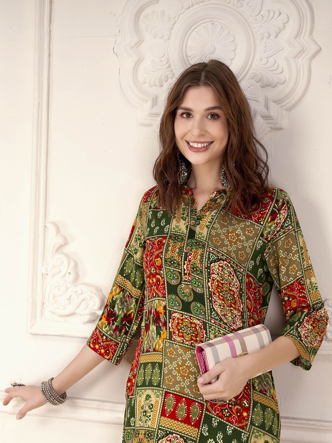 

Anouk Women Floral Printed Kurta, Multi