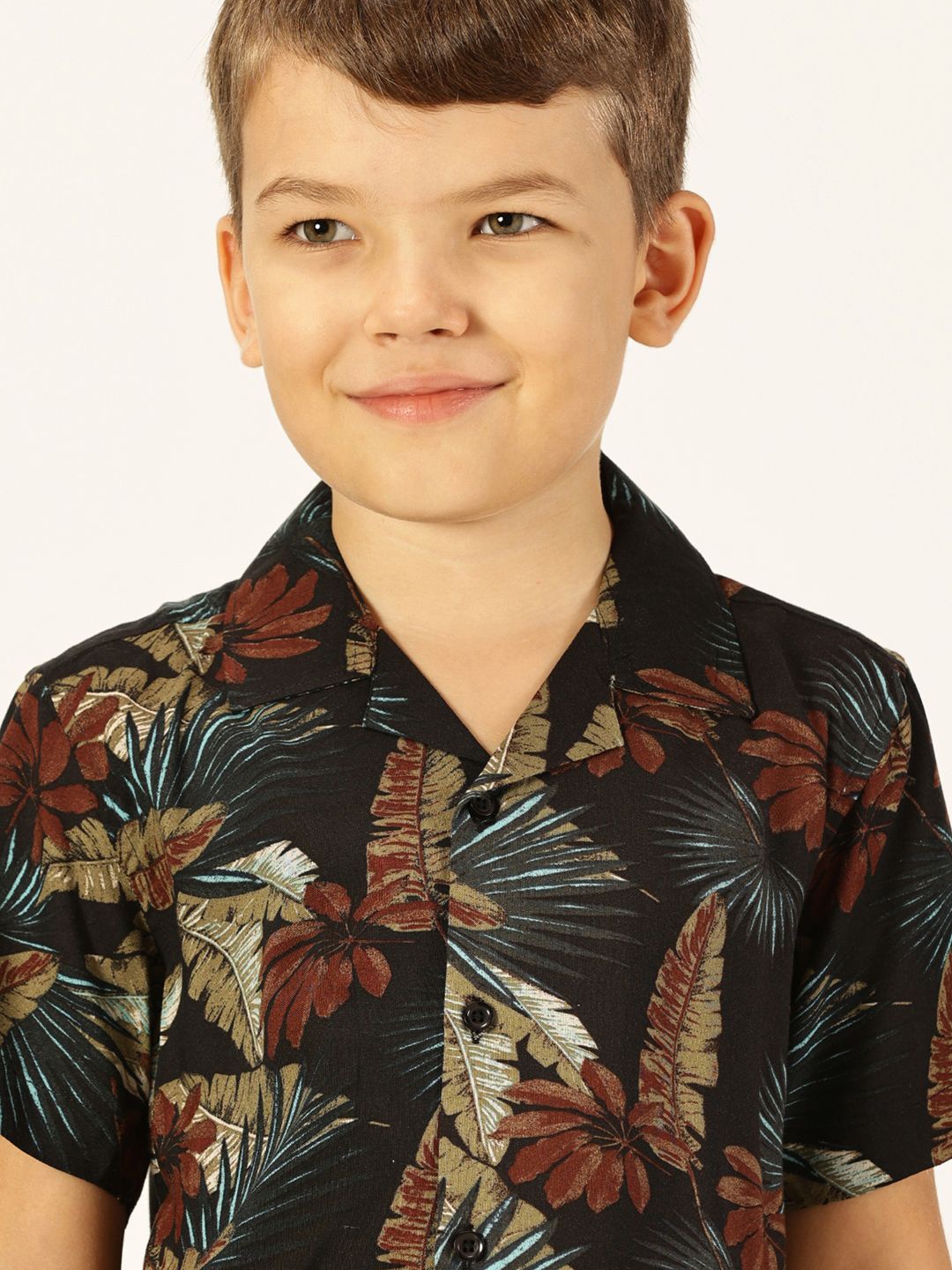 

Killer Boys Premium Cuban Collar Floral Printed Cotton Casual Shirt, Black