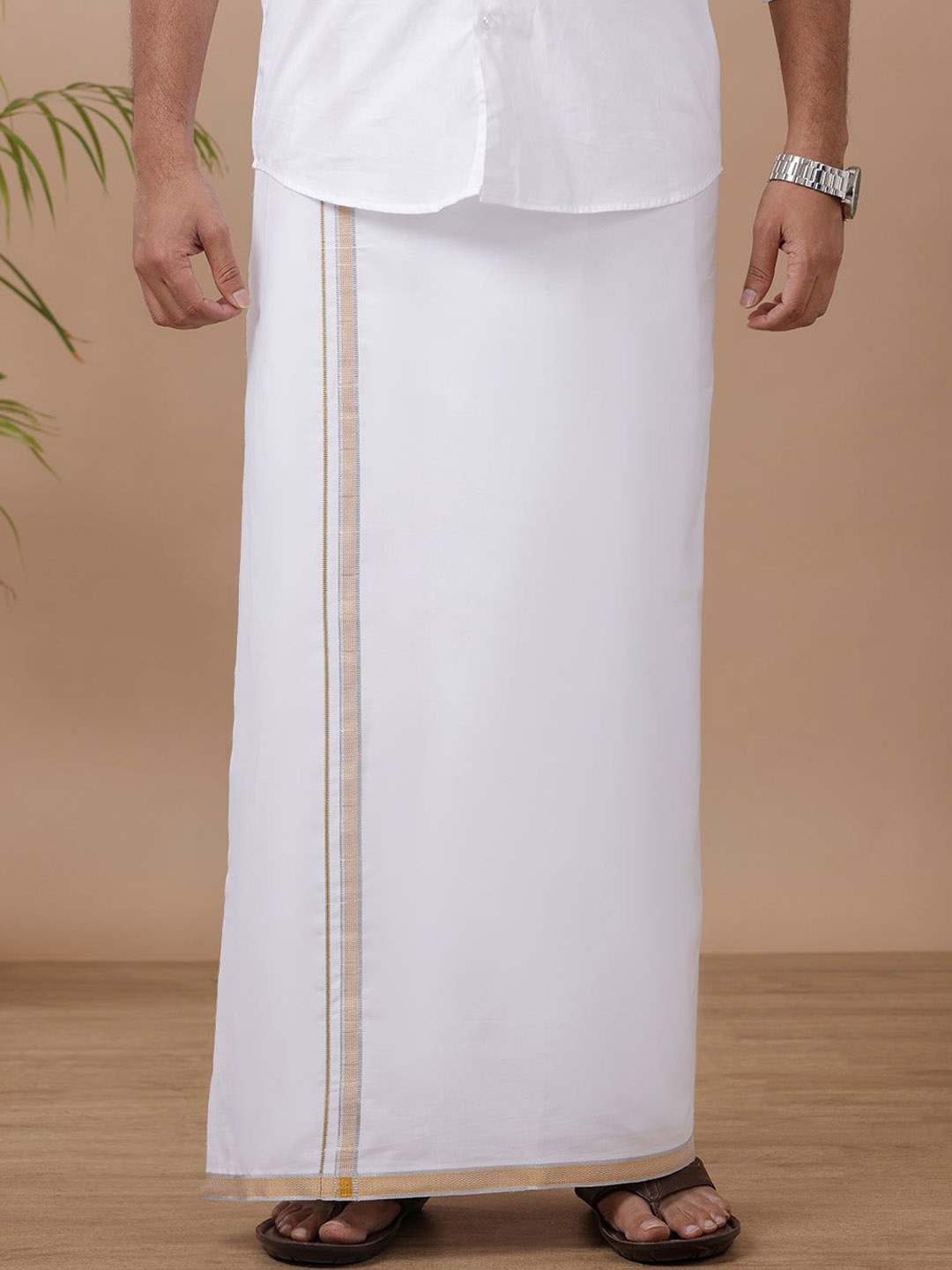 

Ramraj Men Single Layer Cotton Dhoti with Border, White