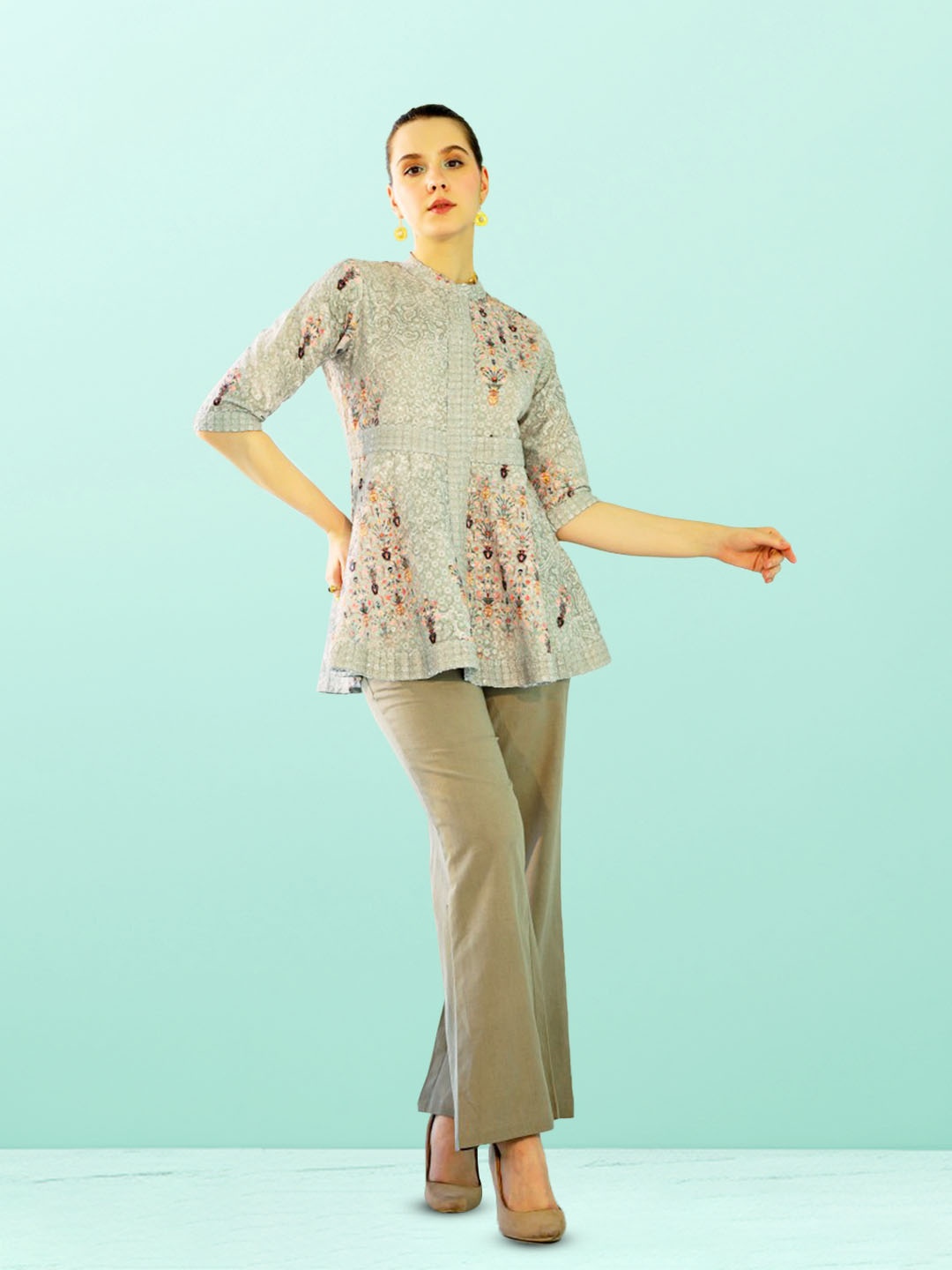 

CUSTARD Floral Embroidered Mandarin Collar Pure Cotton Tunic With Trousers, Grey