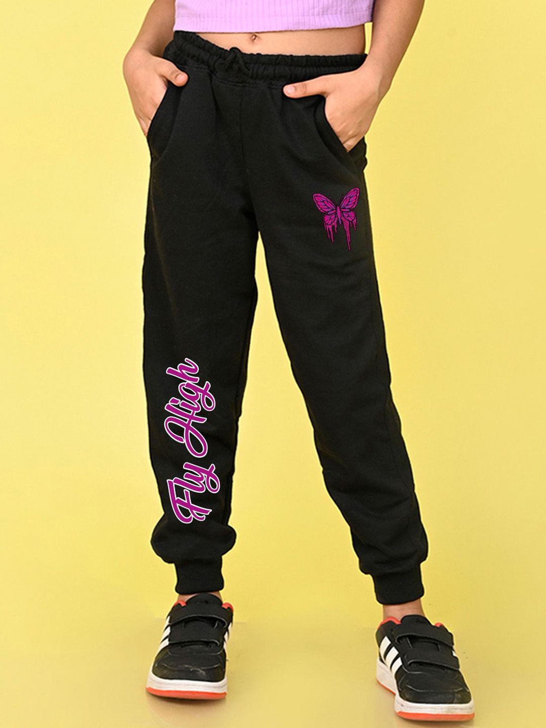

NUSYL Girls Printed Mid-Rise Joggers, Black