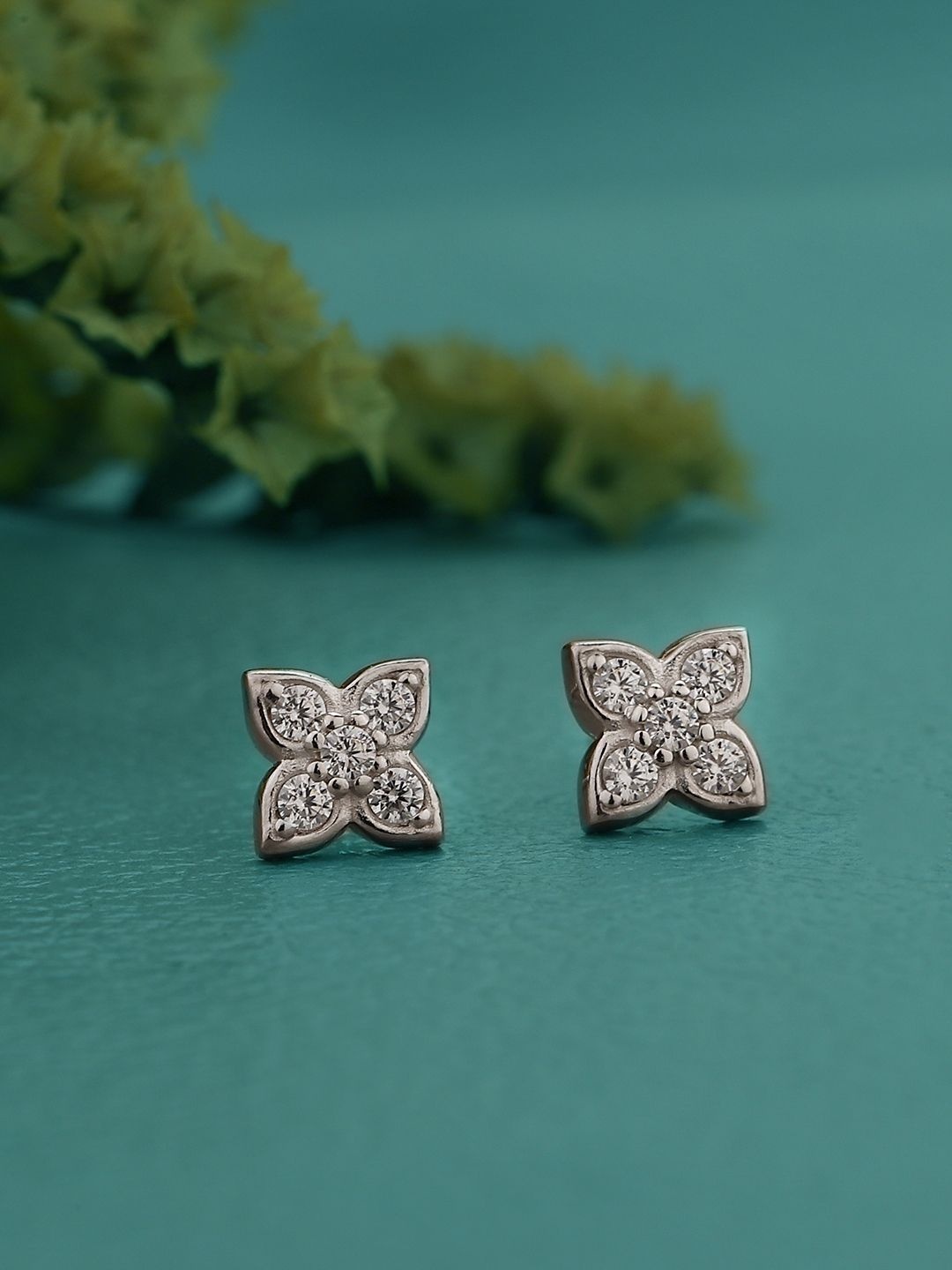 

House of Pataudi 925 Sterling Silver Rhodium Plated with CZ Floral Stud Earring