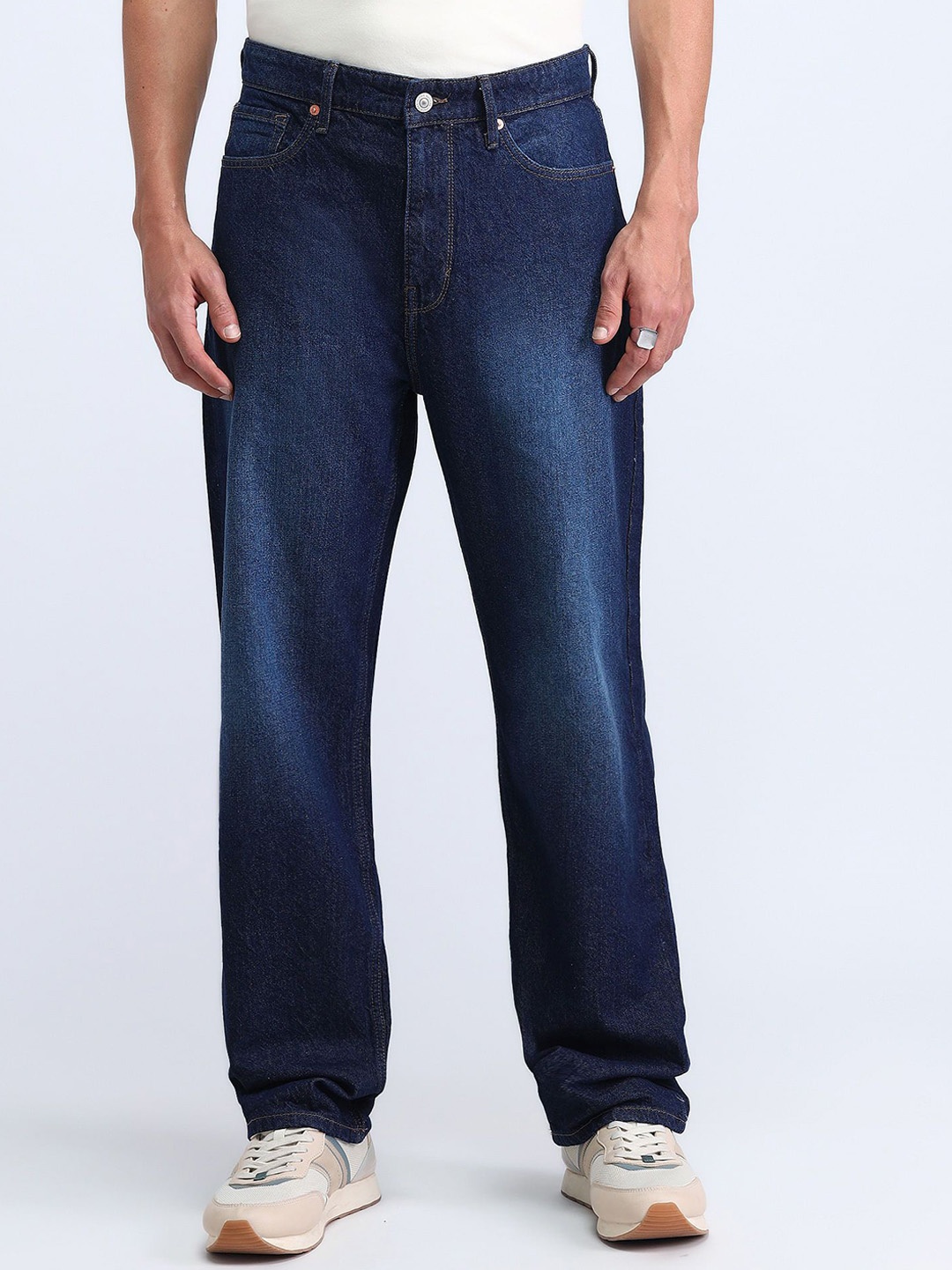 

Flying Machine Men Pure Cotton Light Fade Stretchable Jeans, Blue