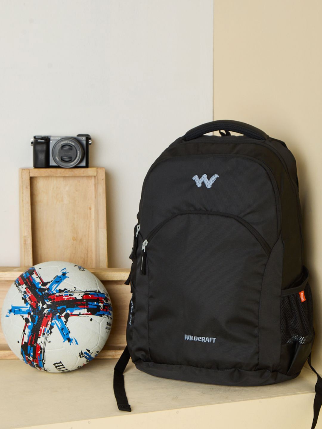 

Wildcraft Ace Plus 25 Unisex Solid Casual Up to 16 inch Laptop Backpack, Black