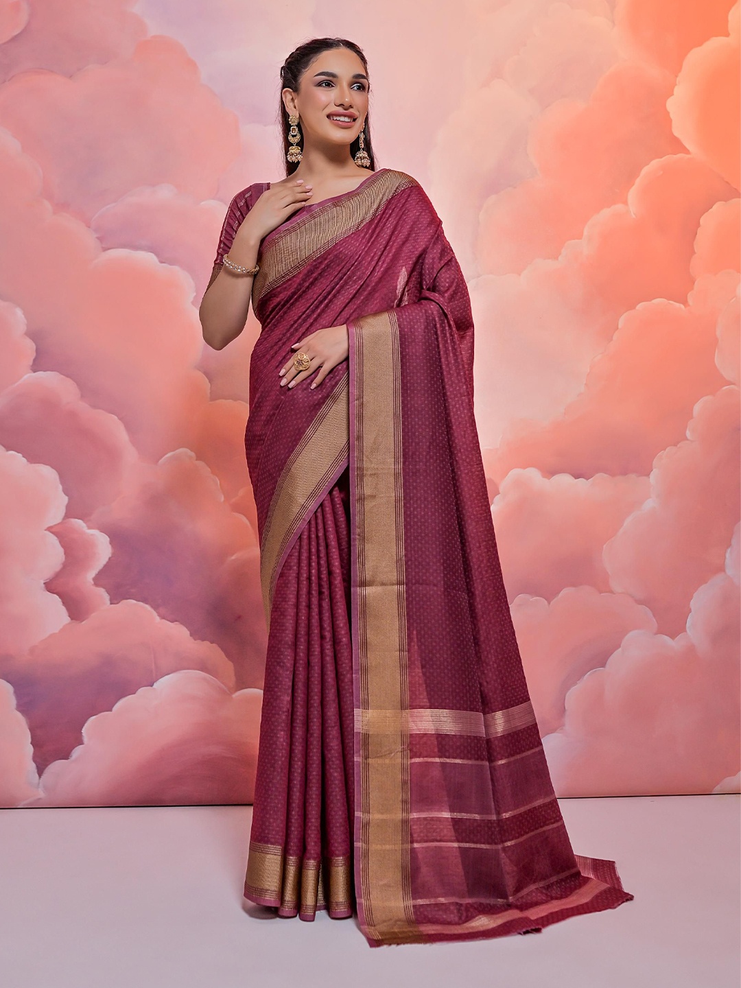 

Kandora Woven Design Zari Pure Silk Saree, Maroon