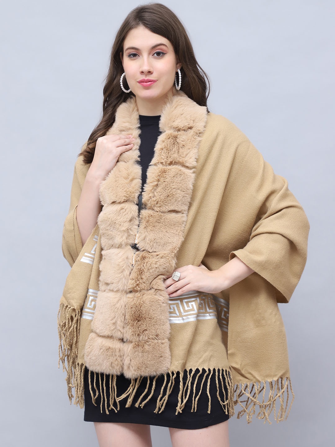 

ELLIS Women Solid Mufflers, Beige