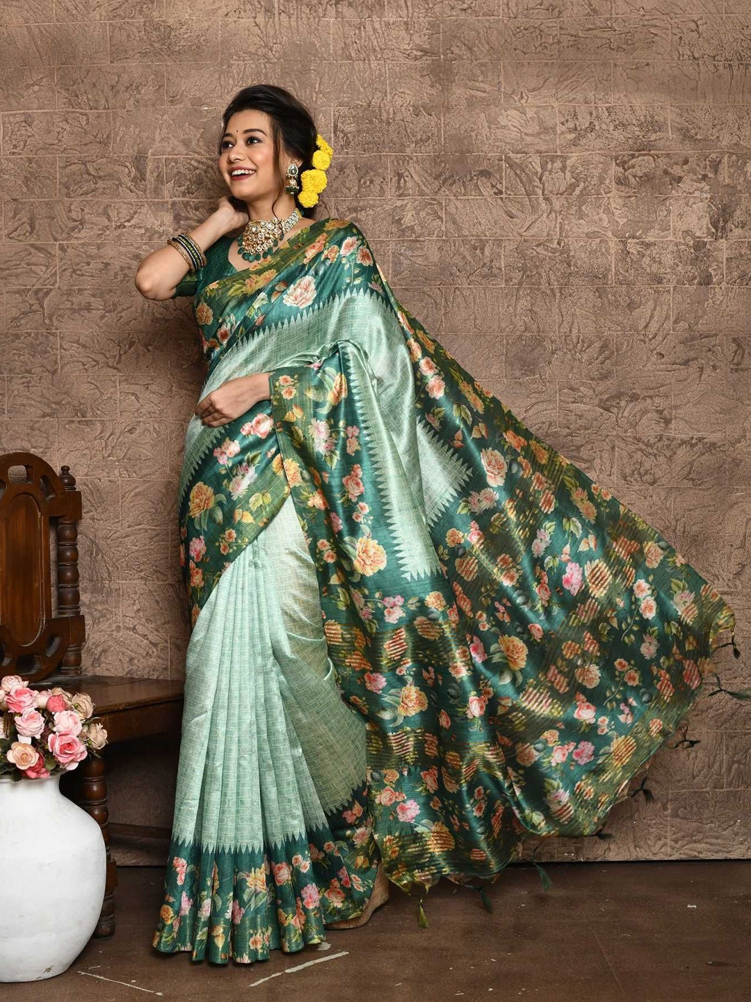 

Kandora Pure Silk Tussar Saree, Green